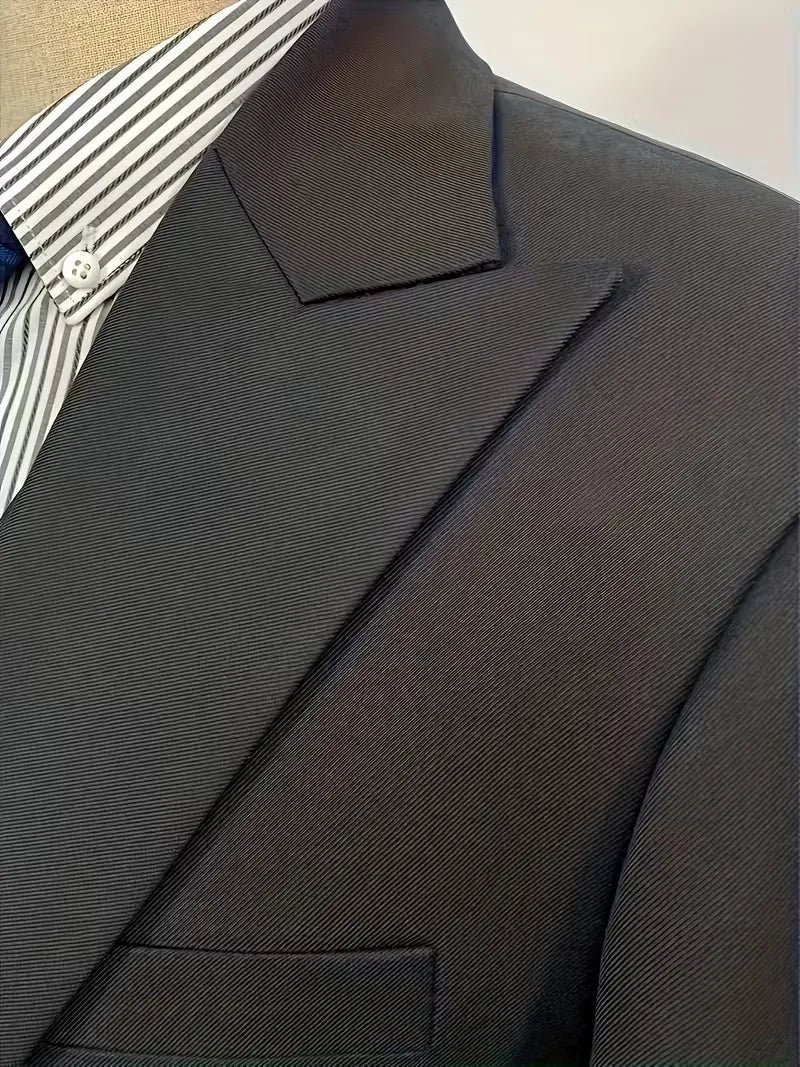 Męski garnitur trzyczęściowy slim fit z dwurzędową kamizelką