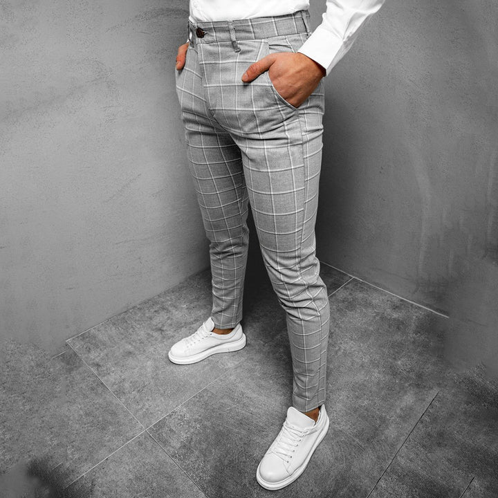 Bentley | Men Tapered Grid Pattern pants